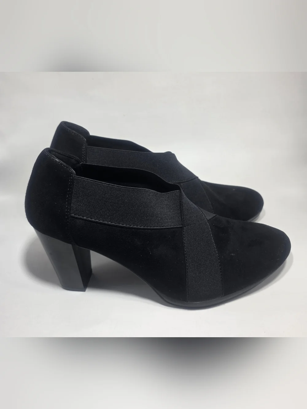 Andrew Geller Black Slip On Heels 9.5M Comfort Stretch Block Heel Shoes